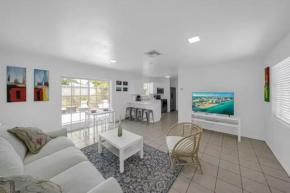 Spacious 2-2 in heart of Calle 8 - Family
